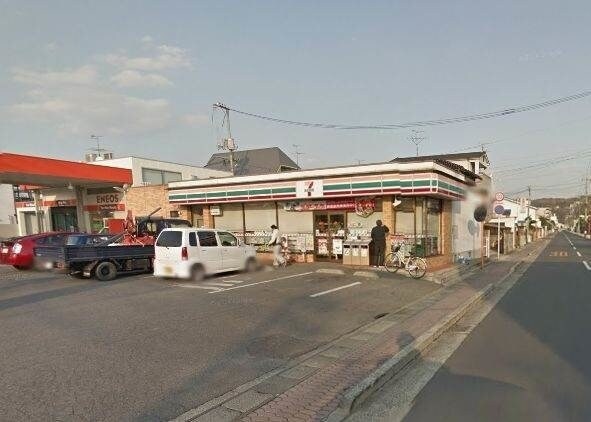 セブンイレブン岡山門田屋敷4丁目店(コンビニ)まで356m 月光　岡山旭東町