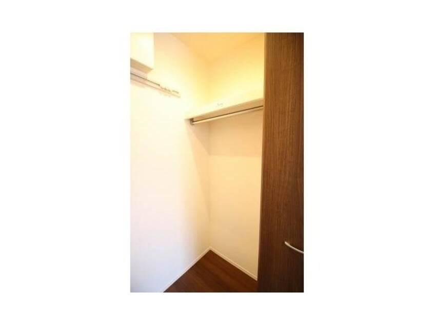  フルーレ下中野