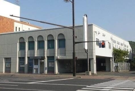 中国銀行津島支店(銀行)まで1210m Casa Grande学南町