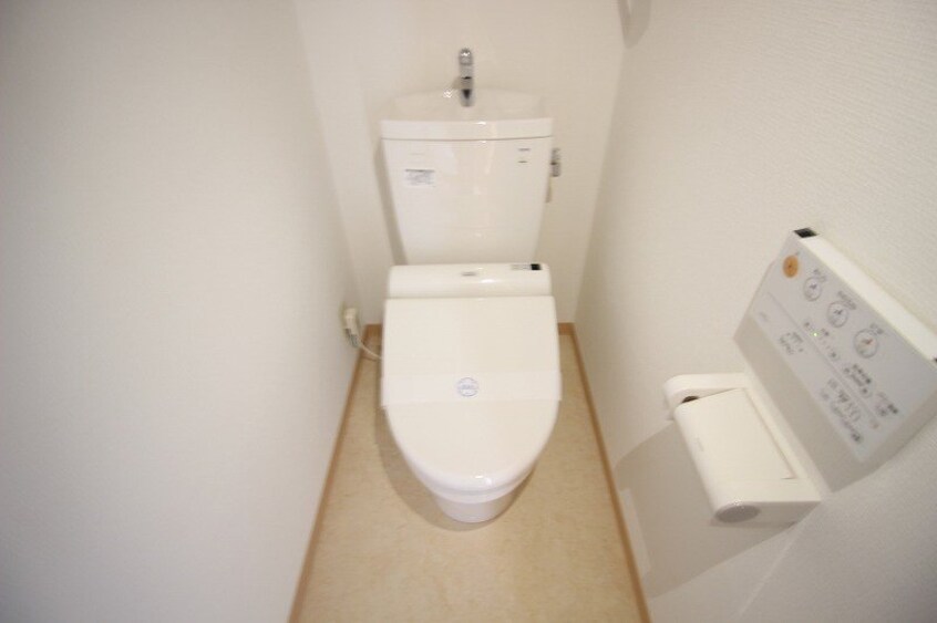  コンソラーレ春日町