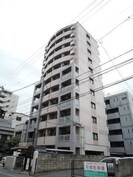 シャトー日興の外観