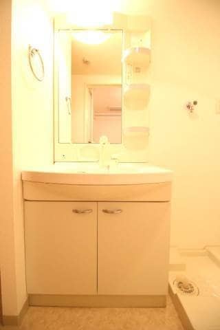  カーサフィオーレ西市駅前