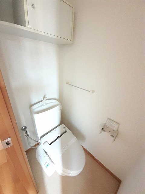  アヴィオン　Ａ