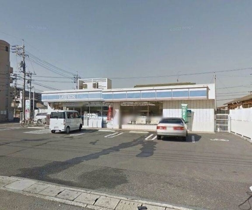 ローソン岡山藤原西町店(コンビニ)まで790m ウェーブレジデンス原尾島