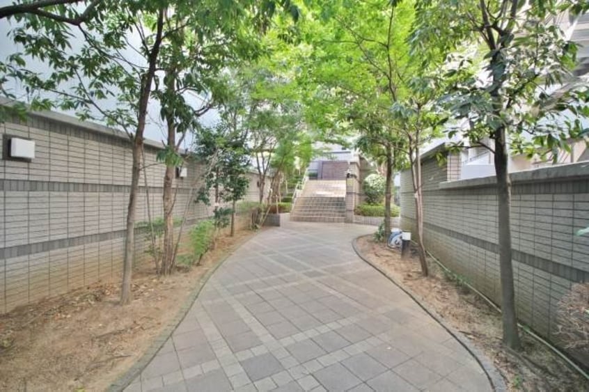  サーパスシティ大供