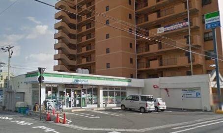 ファミリーマート野田一丁目店(コンビニ)まで165m ヴィラージオ