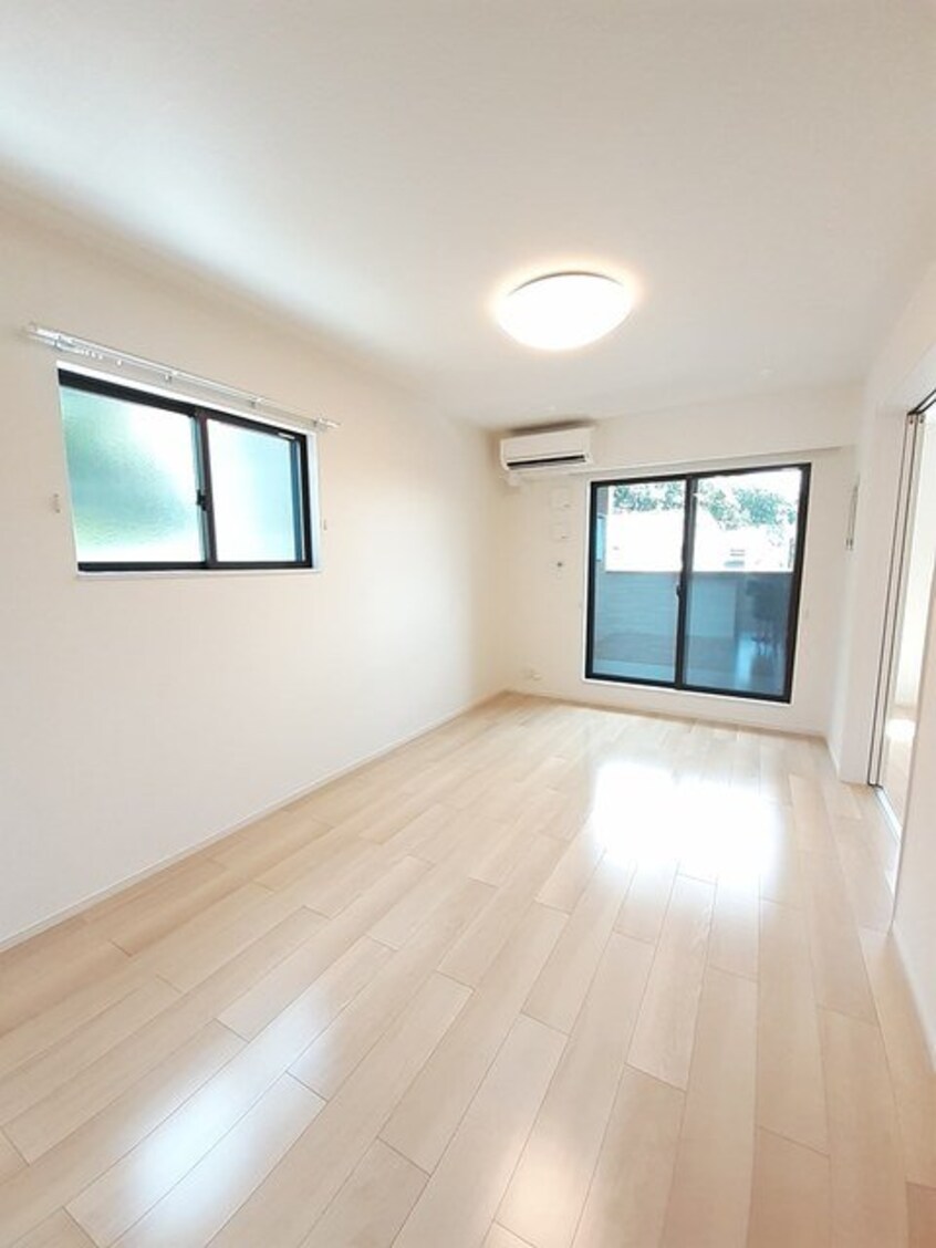  サンシャインヒルズ