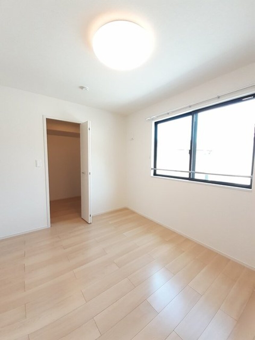  サンシャインヒルズ