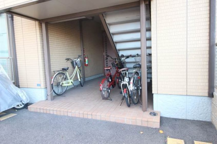  シャーメゾン野田