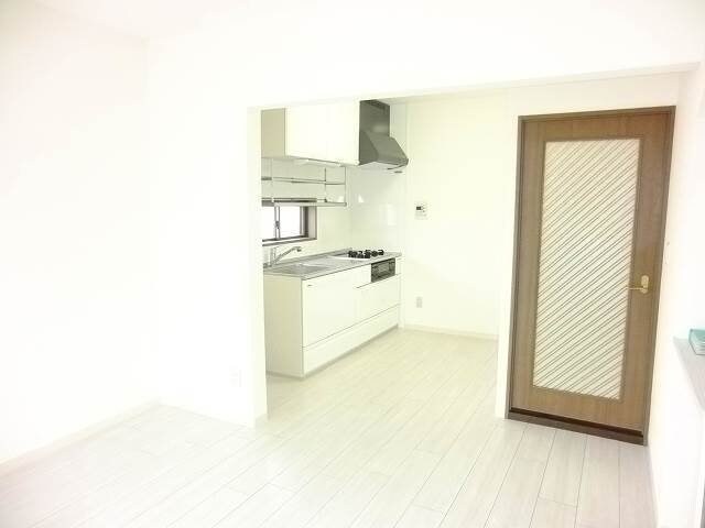  ルミエール厚生町