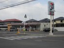 セブンイレブン西条古川砂盛店(コンビニ)まで135m エスポワール古川