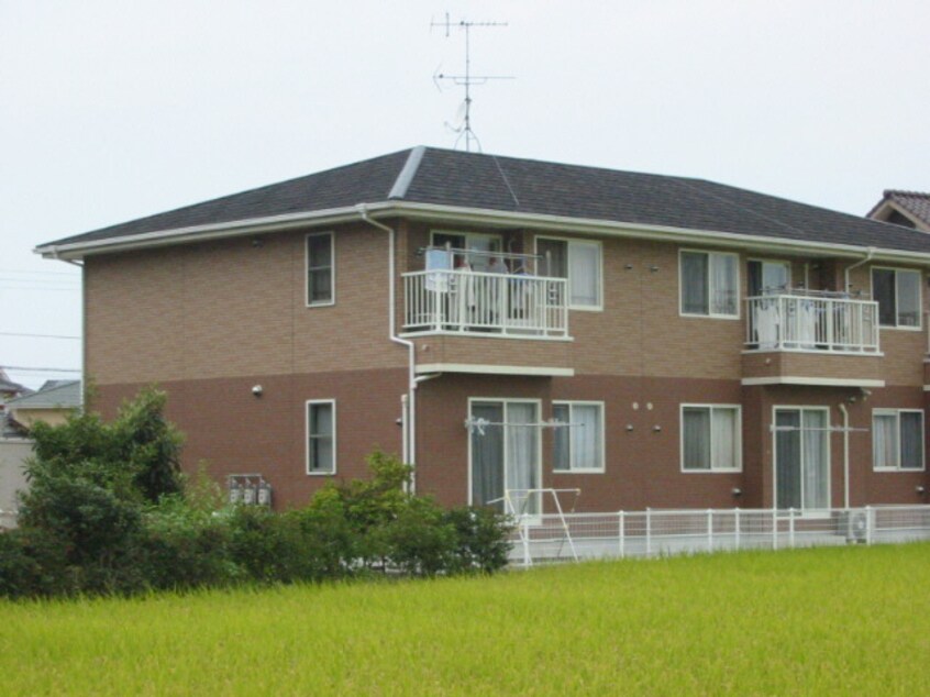 東側 グランツ大町