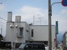 伊予銀行小松支店(銀行)まで233m それいゆＫ