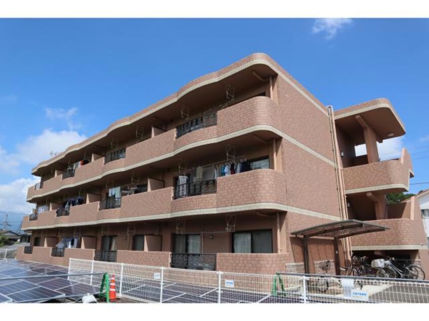  パレロワイヤル小松町