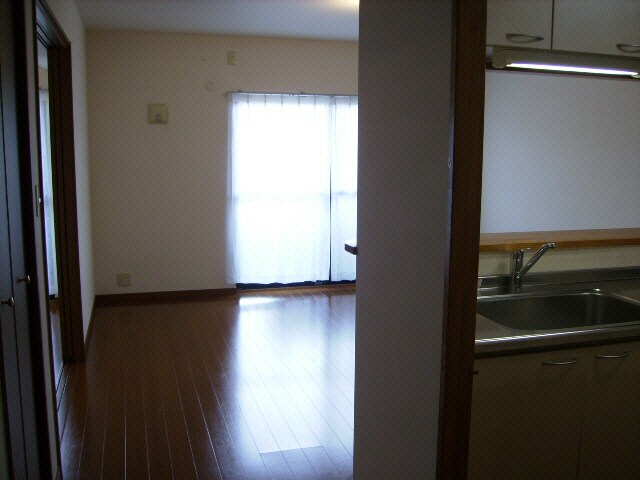  パレロワイヤル小松町