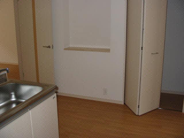 103　キッチン収納 コンフォート洲之内