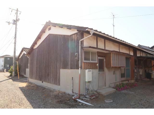  喜多川383-1貸家
