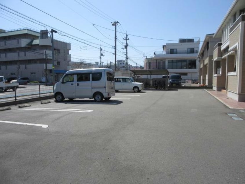  ジャグアル三津屋