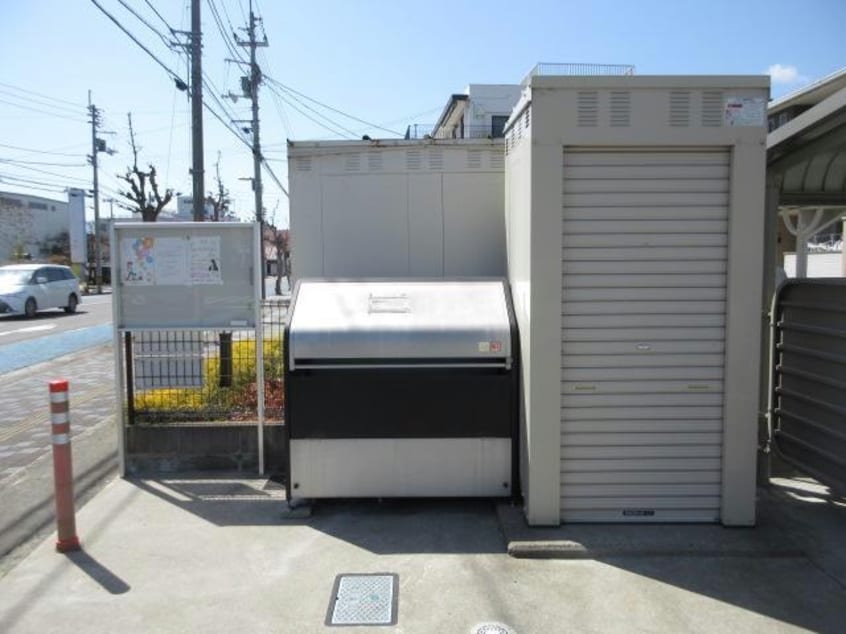 ゴミステーション ジャグアル三津屋