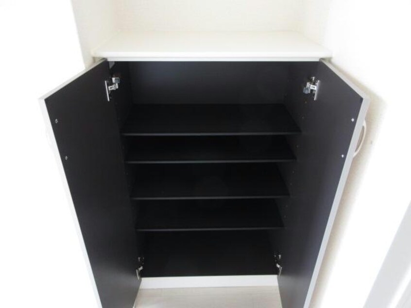 シューズボックス シャトレーゼ・Y