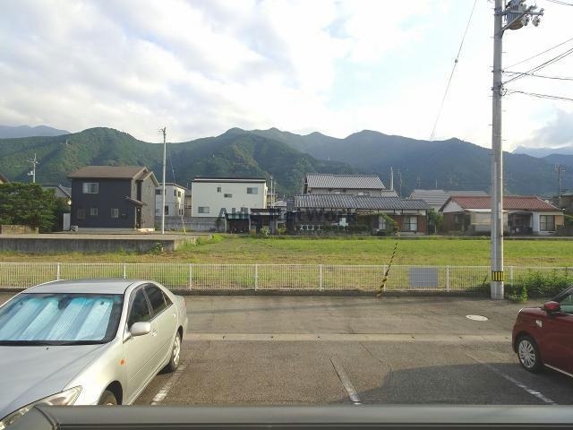  アテナ中村
