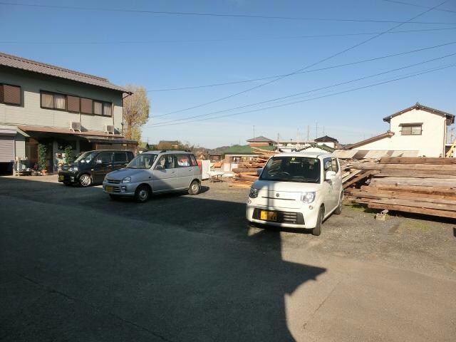  北内町四丁目4-25　貸家