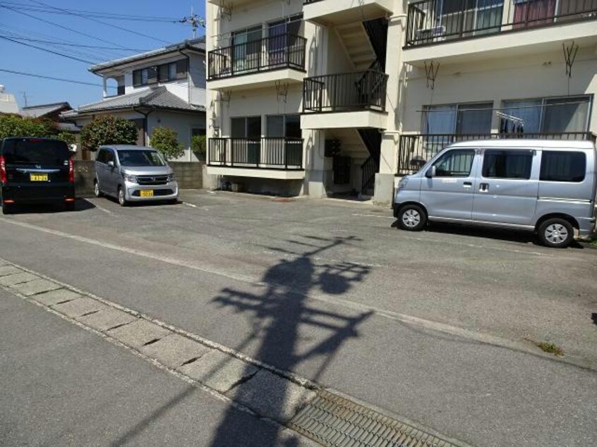  岡村アパート