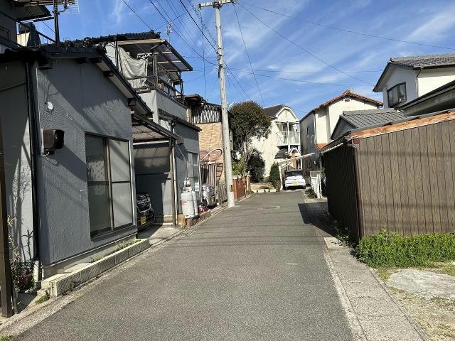  新須賀町2丁目4-6貸家