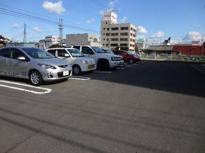  ソレイユ・アミュー北館