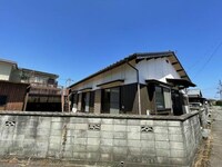 新須賀町四丁目7-23貸家