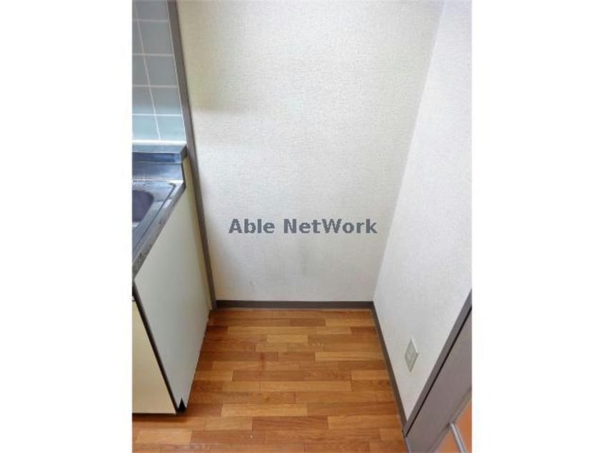 冷蔵庫置場 ヴィラ第壹番館