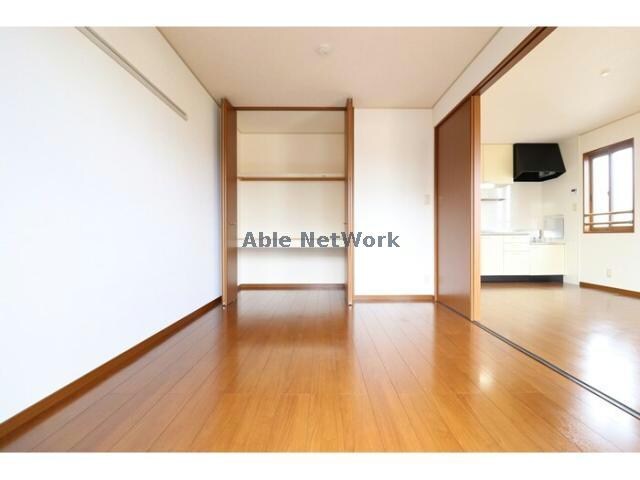 ６帖の洋室 セピアコートⅡ