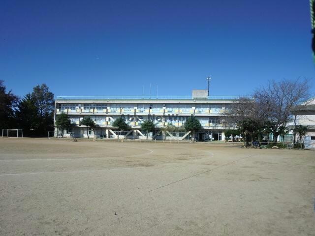 鹿嶋市立鹿島小学校(小学校)まで1635m フォレストヒル