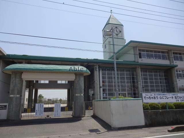 神栖市立大野原西小学校(小学校)まで770m AD神栖ビル