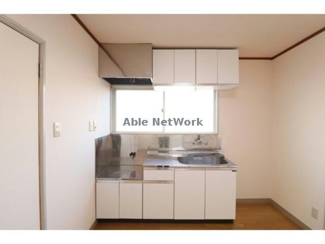 窓付きのキッチン アーバンヒルズかしまⅠ