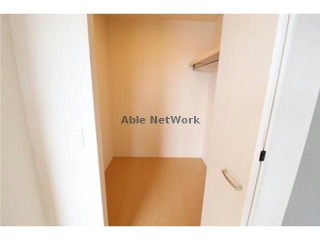 ウォークインクローゼット ウィステリア