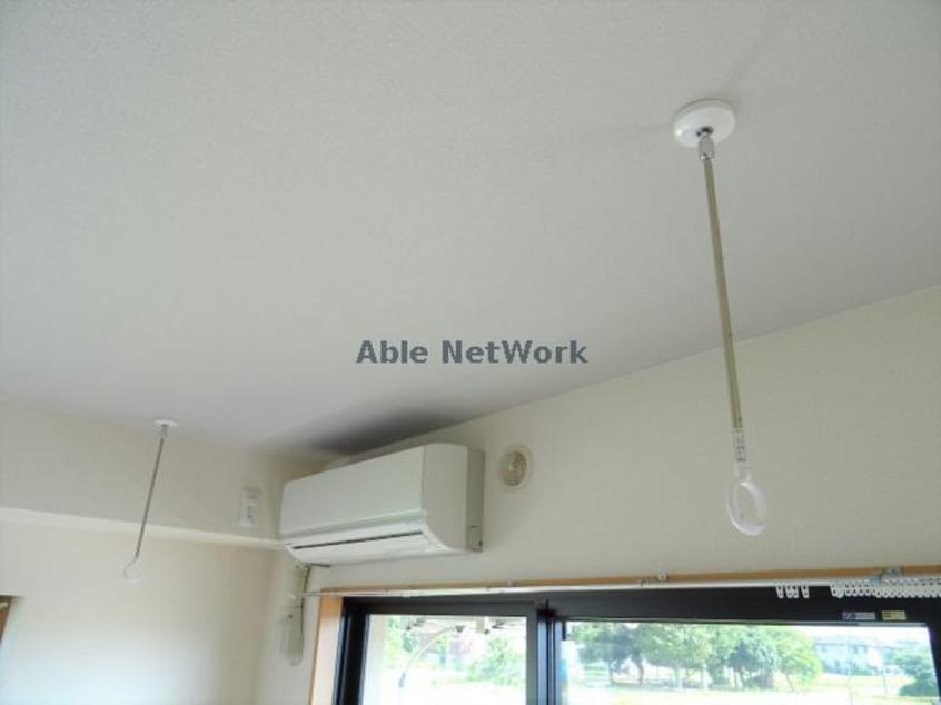 室内物干し ファミールヴィラ深芝Ⅰ