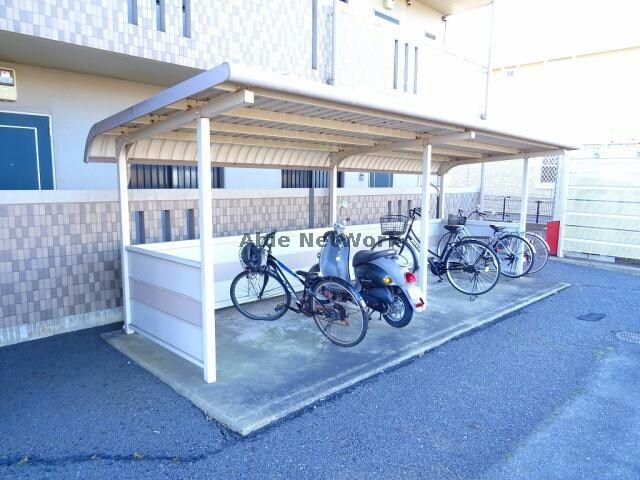  ニューポートマンション