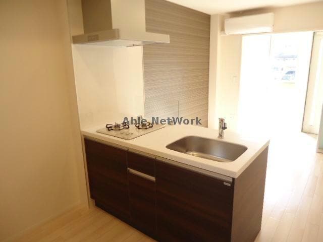 お料理中もリビングが視界に入るカウンターキッチン（イメージ） クレーネＡ棟