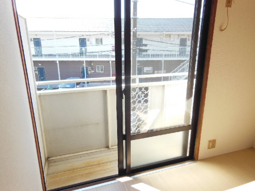 ﾊﾞﾙｺﾆｰ ｾｼﾞｭｰﾙ成田B棟