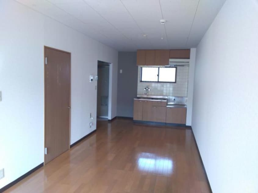 LDK ｴｽﾍﾟﾗﾝｻB(酒々井）