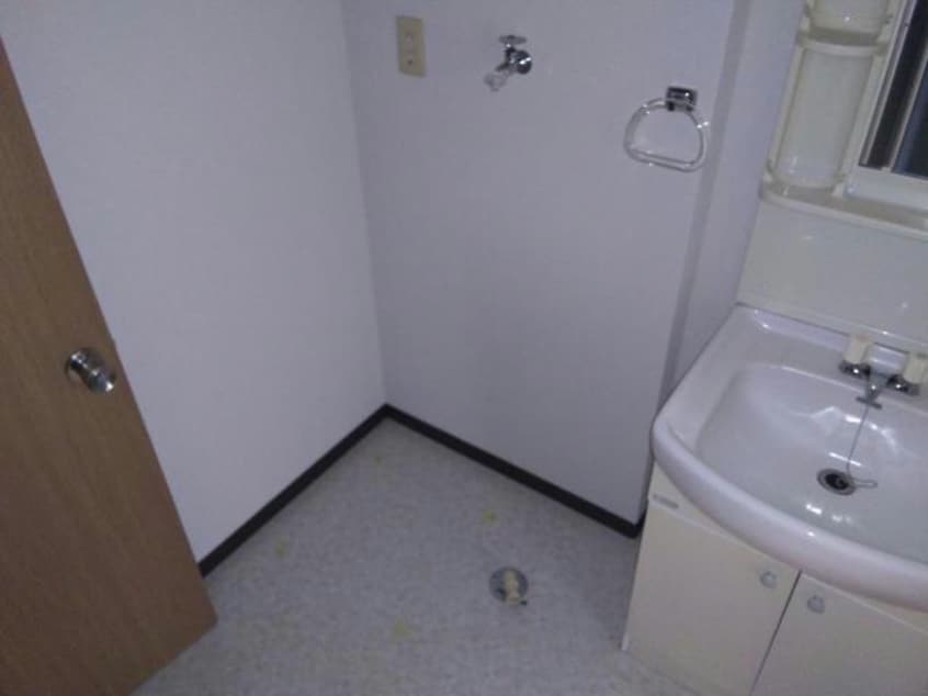 洗濯機置き場 ｴｽﾍﾟﾗﾝｻB(酒々井）