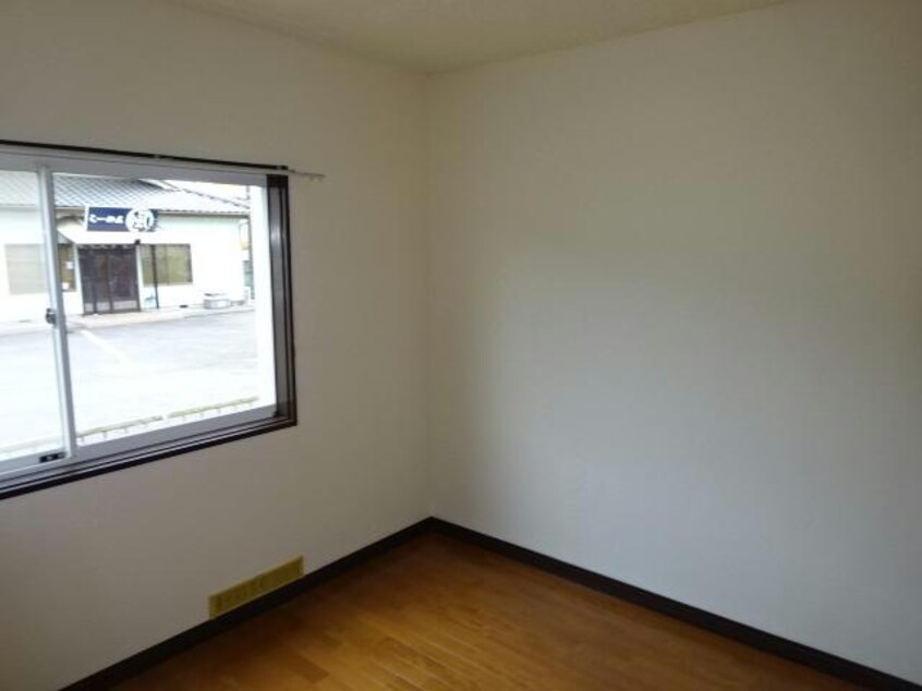 洋室 ｺｰﾎﾟｻﾝﾌｧﾐﾘｰ