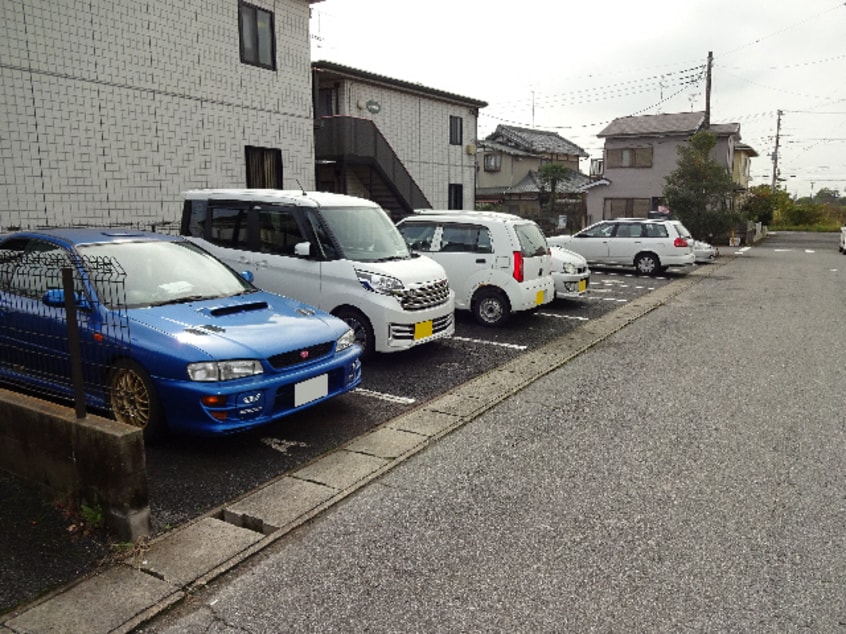 駐車場 ｴｸｾﾙ安食L