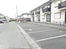 駐車場 ｴｸｾﾙ安食　H