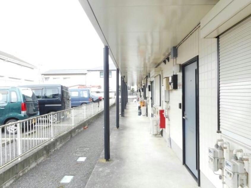 共用通路 ｴｸｾﾙ安食　H