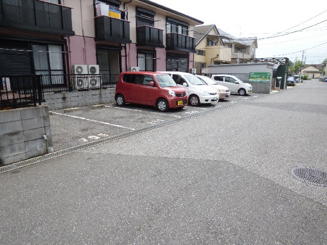 駐車場 ｸﾞﾗﾝﾄﾞｰﾙE棟