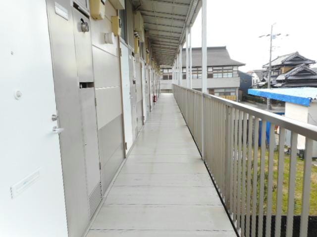 共用通路 上前ﾊｲﾂI