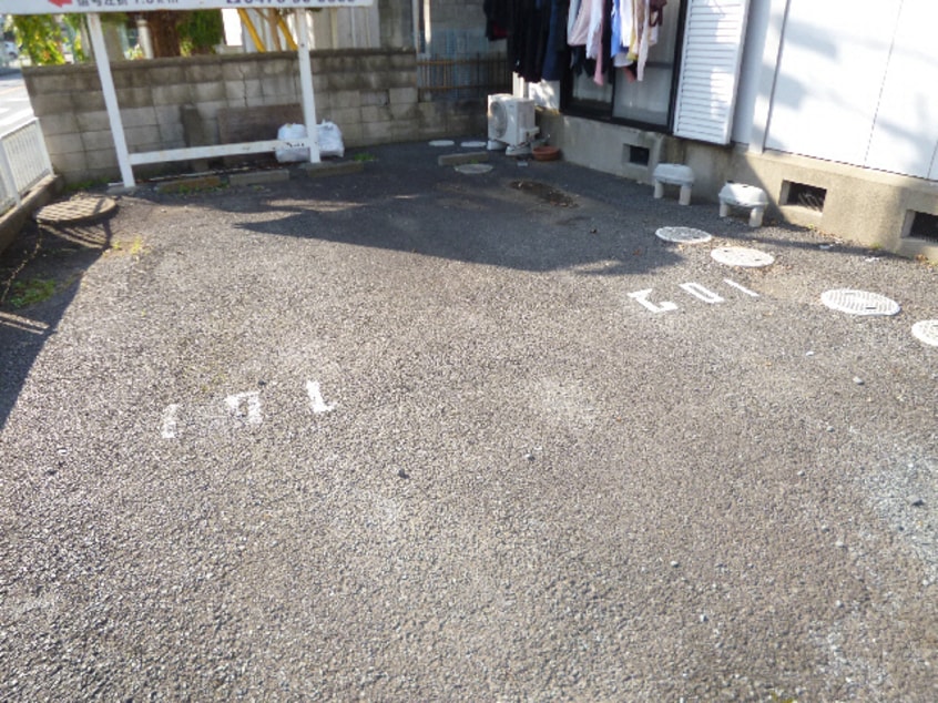 駐車場 ﾎﾞﾅｰﾙ(三里塚御料)