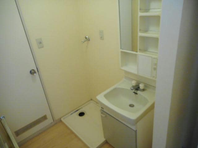  ﾊﾟｰﾈﾙﾊｲﾂB棟